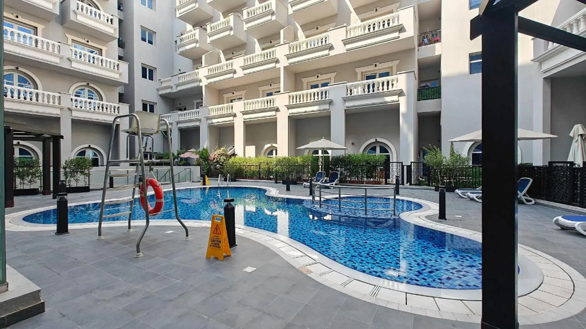 Stylish And Spacious Apartment In Vibrant Jvc, Dubai